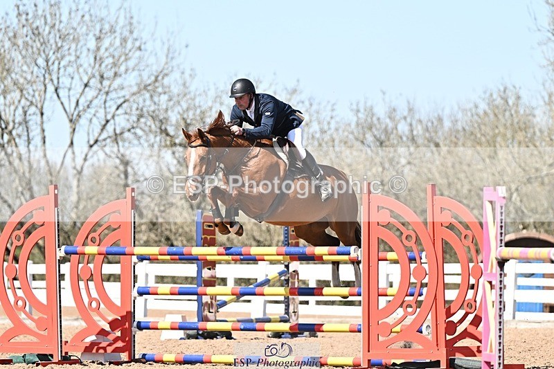 250409-140644-00717 - Snr Fox & 1.20m Open