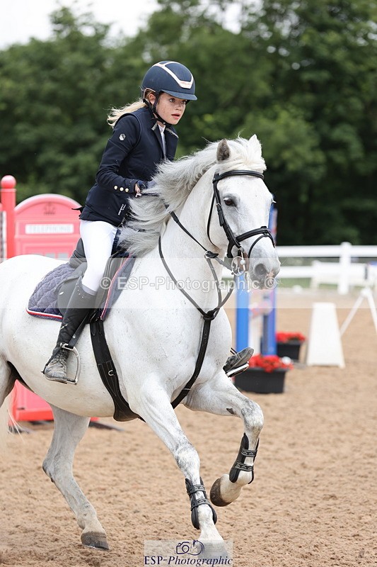 240630A-120753-12911 - Cls 31 Discovery and 90cm Open