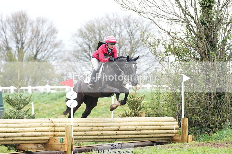 250419-101658-09017 - 572-Henrietta.Ewell-TALOULIETA.TD.Z