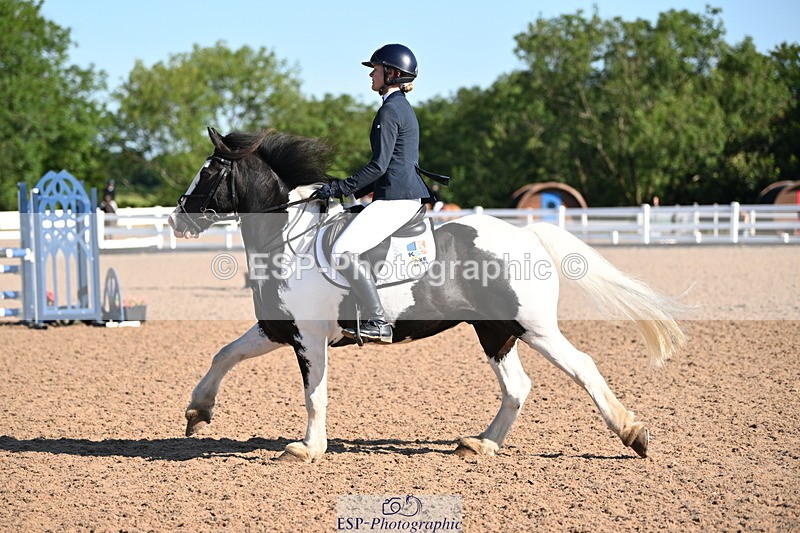 240728A-090247-07450 - Cls 33 Snr British Novice and 90cm Open