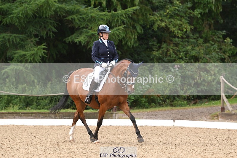 250720A-113339-09867 - 170-Alison.Luscombe-BB.Chambery