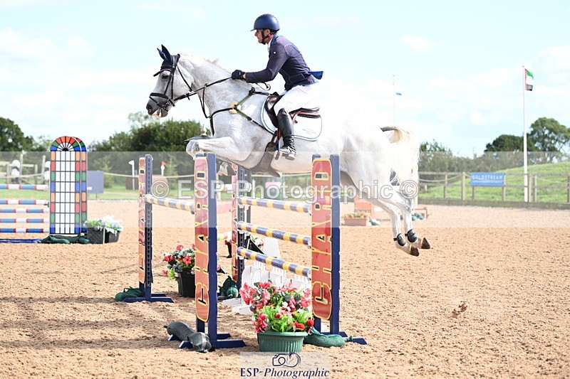 240912A-143216-02200 - Cls 5 National 1.30m Open