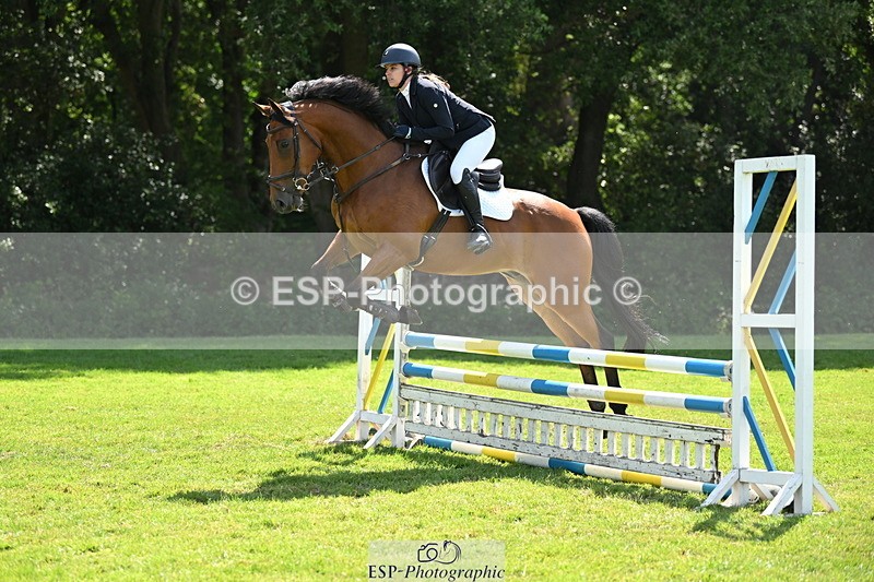 250704A-103717-07013 - Cls 25 Snr British Novice and 90cm