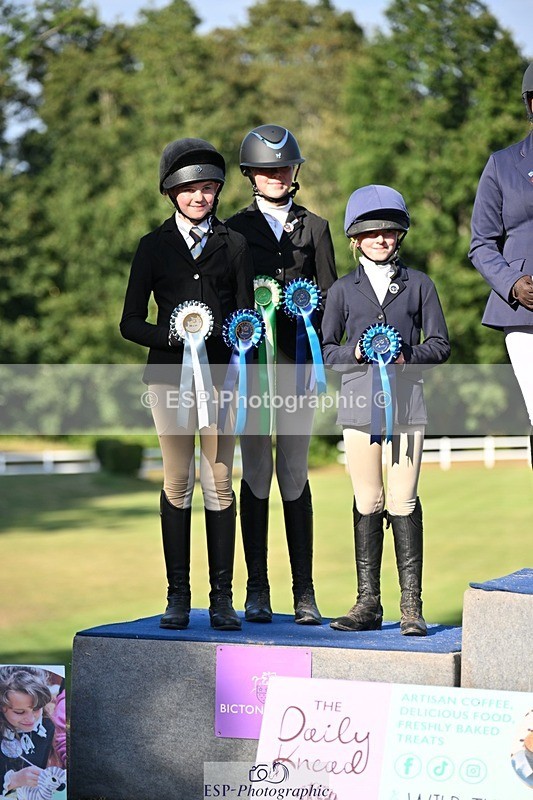 250822A-171138-24434 - Friday Presentations