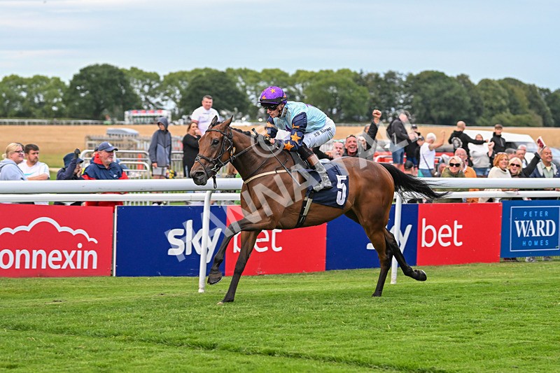 210725-Race 3-Mysteryofthesands-7211 - Race 3