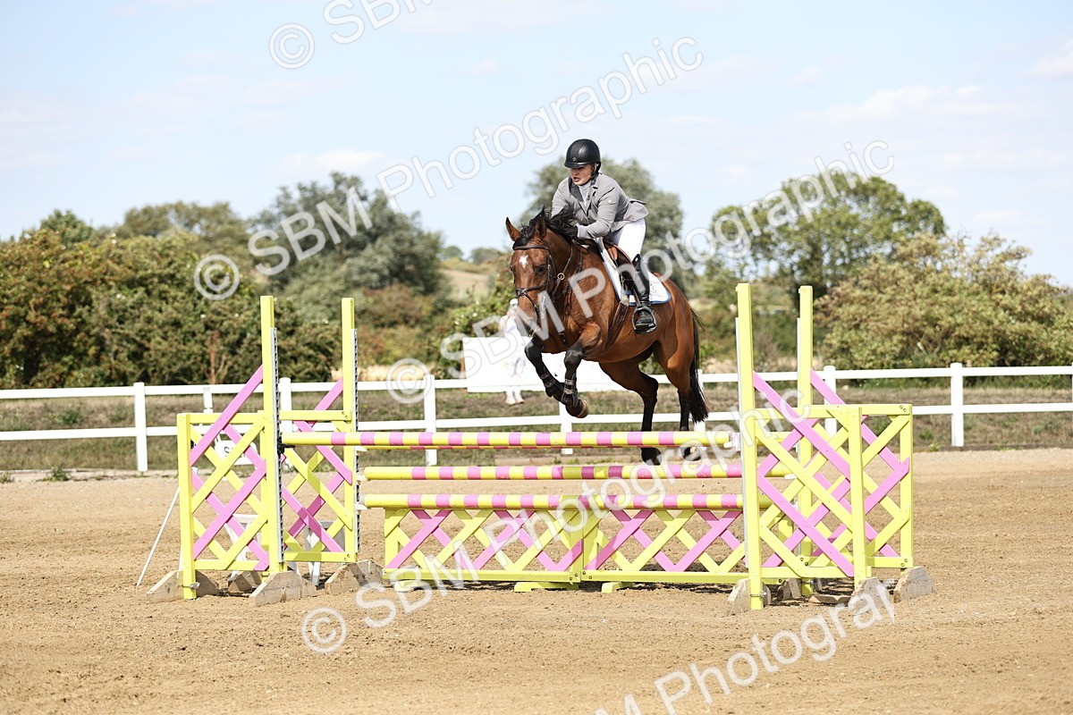 SBM_005101 - Class 6 = Senior Newcomers - 1.10m Open