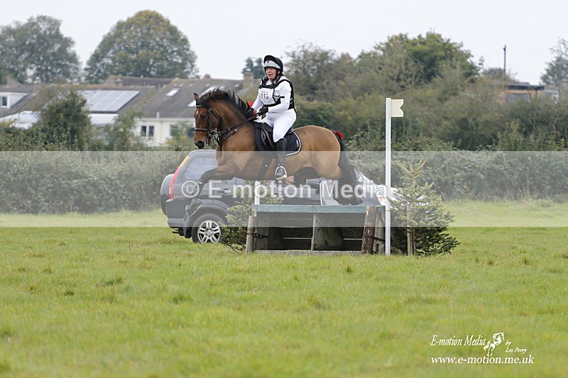  WWHT 171021 2220 - Novice Pairs (0.80m)  17/10/21