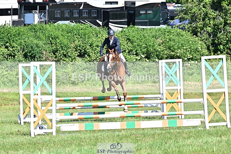 250522B-103216-01574 - 103-CAUNTON.COSMIC.DIAMOND-Helen.West