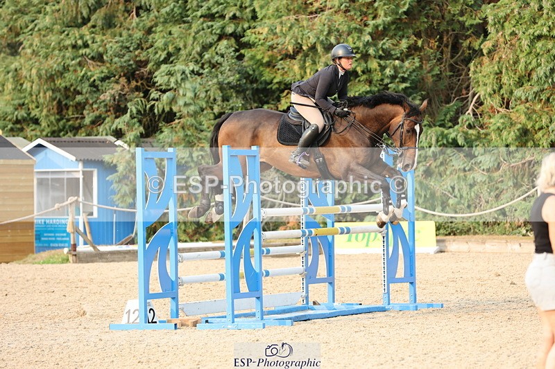 250816A-180514-03267 - Cls 11 Snr Foxhunter