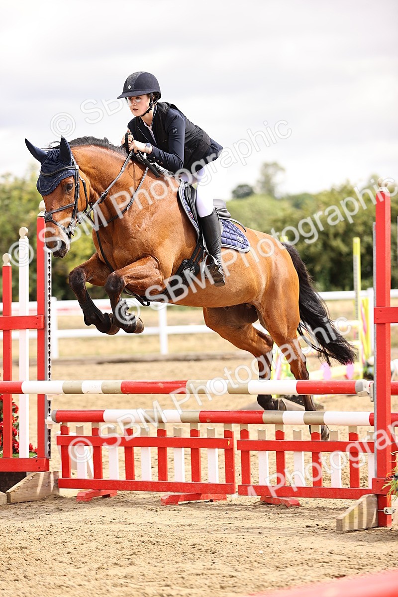 SBM_013131 - Class 13 - Senior British Novice - 90cm Open