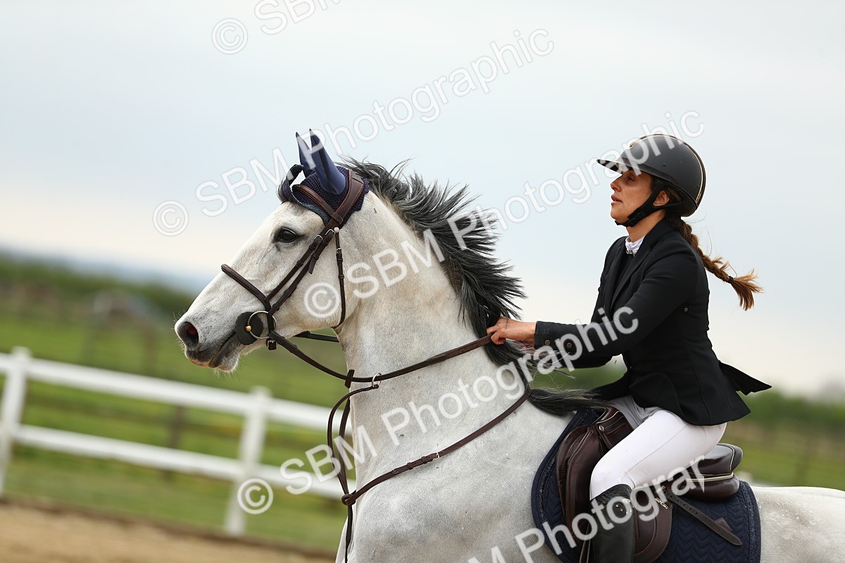 SBM_000584 - Class 2 - Senior British Novice 90cm