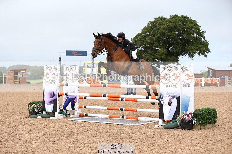 230812A-121207-08862 - Cls 32 Foxhunter