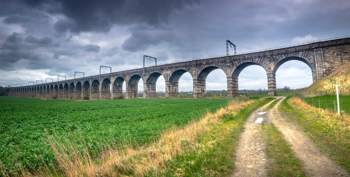 Almond Valley Railway Viaduct - My Scotland - The Architecture