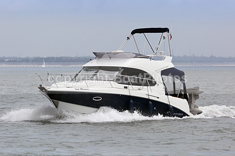 160624 SEA DREAMS - BENETEAU ANTARES Y92A8983 - Flybridge Cruisers