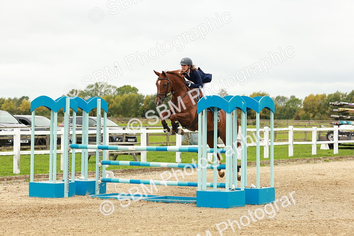 1I0A7773 - Class 4 - Senior Newcomers 1.10m