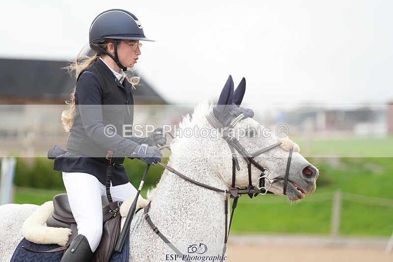 250920-093518-00489 - Cls 3 Pony Intro 70cm