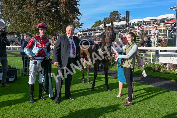 230923-Race 5-Vintage Clarets-3497 - Race 5 4.20pm Vickers.Bet Handicap