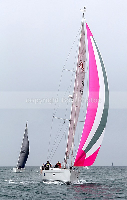 210703 FUZZBOTTLE GBR1639X 5T7A9876 - ROUND THE ISLAND RACE 2021