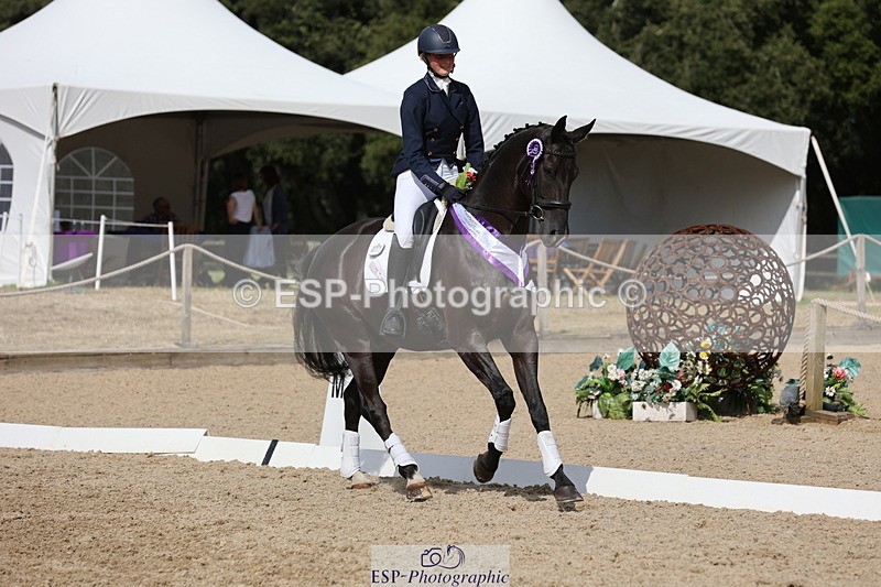 250809A-155457-04671 - Elementary SILVER Presentations