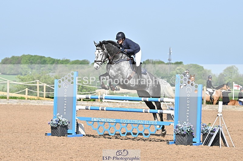 240509A-094330-00641 - Cls 8 Foxhunter