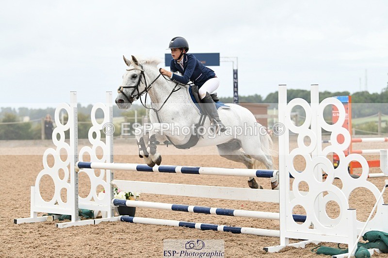 250807-113129-00693 - 90cm Round 1