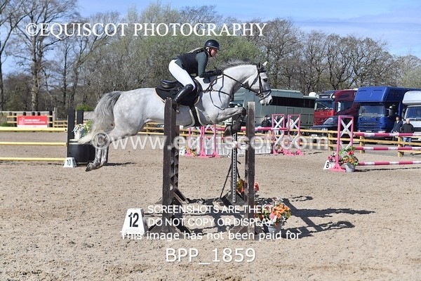 BPP_1859 - CLASS 19 SUN Senior Foxhunter/ 1.20m Open