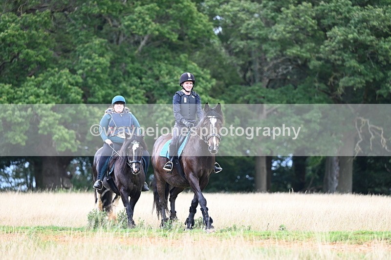 DSC_5124 - Time at Statue 11:10 to 11:42