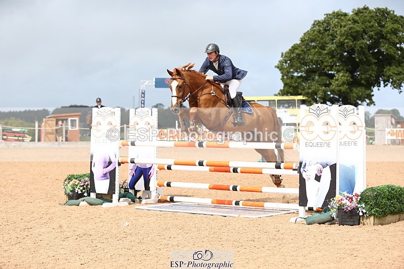 230812A-121201-08794 - Cls 32 Foxhunter