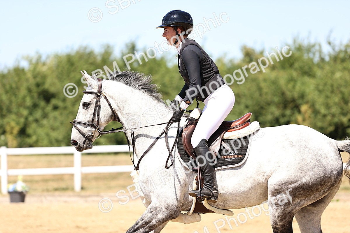 SBM_014446 - Class 15 - Senior Newcomers - 1.10m Open