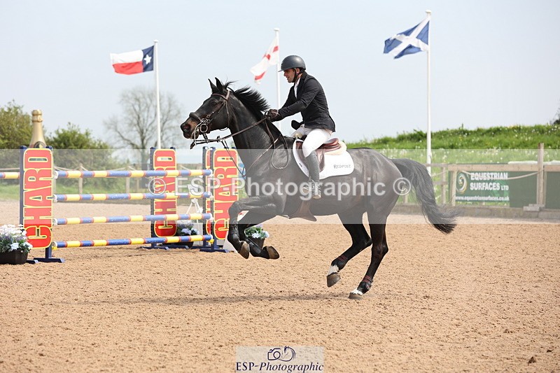 240511A-144614-14404 - Cls 36 National 1.30m Open