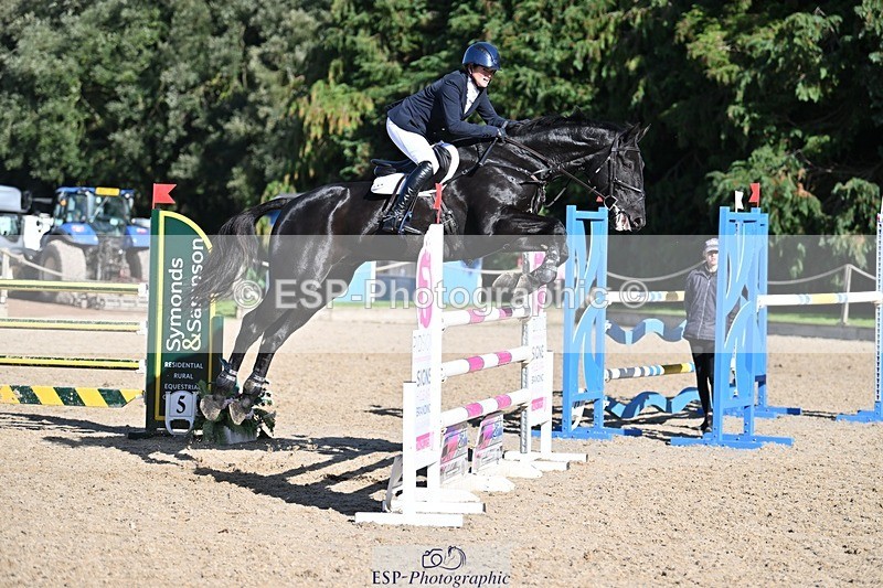 231022-125234-26849 - 343-MIDNIGHT.ROLLERCOASTER-Alison.Lidstone-SJ