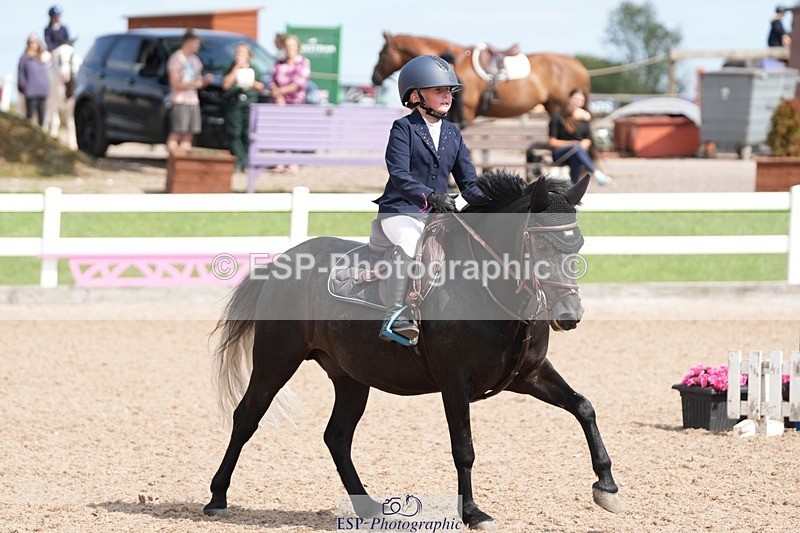 250805-152758-00122 - Clear Round and 60cm