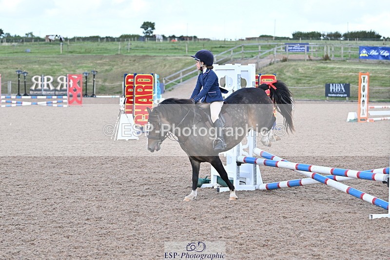 240820A-155317-00122 - Cls 1,2,1a, 1b, & 2 40-50 & 60cm