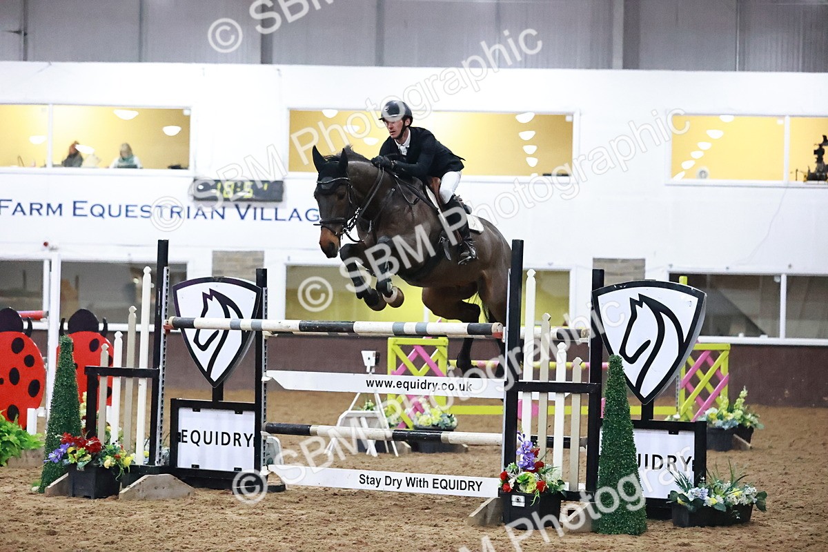 SBM_003373 - Class 13 - National 1.3m 1.40m Open Handicap