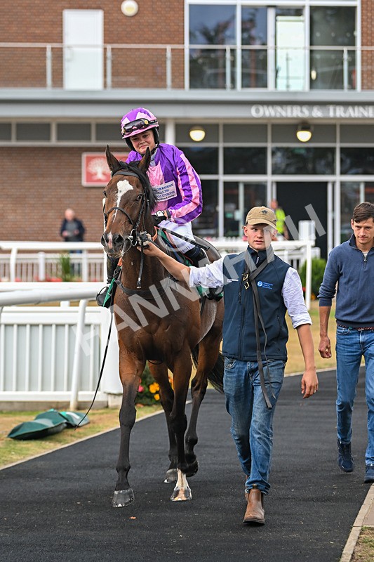 290825-Race 1-Sandret-8149 - Race 1