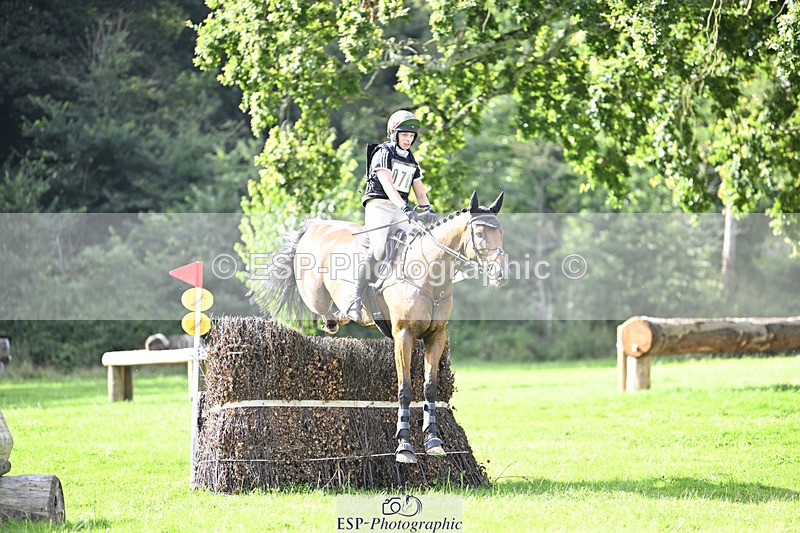 240804-173129-18957 - 707-Georgina_Ewell-THE_WORTHY_BRAT