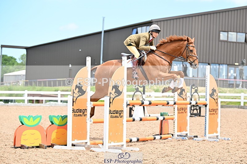 240605A-124311-00369 - Cls 3 Snr 1.05m Open