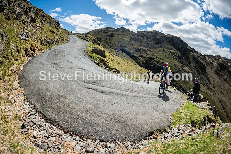 113809 - Hardknott Hairpin 11.00 - 12.00