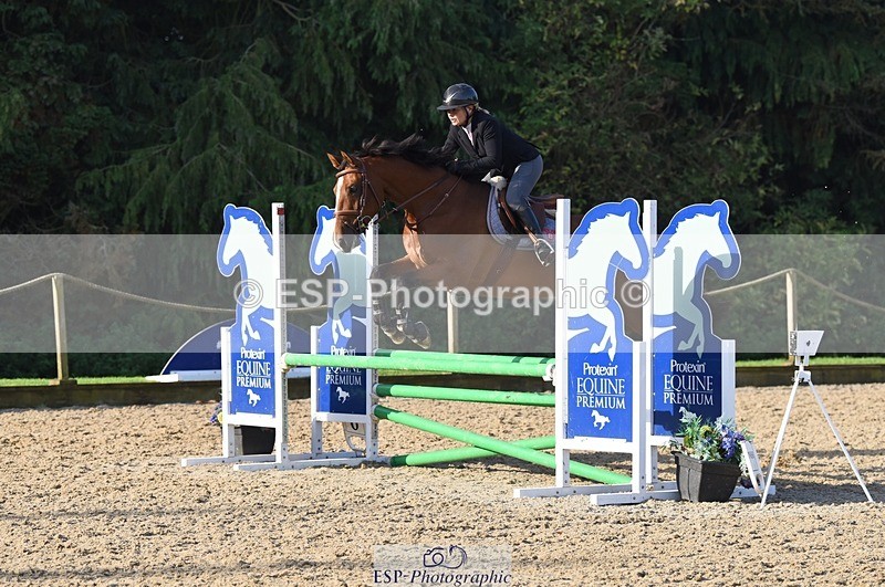 230909-085938-04285 - Cls 15 British Novice & 90cm Open