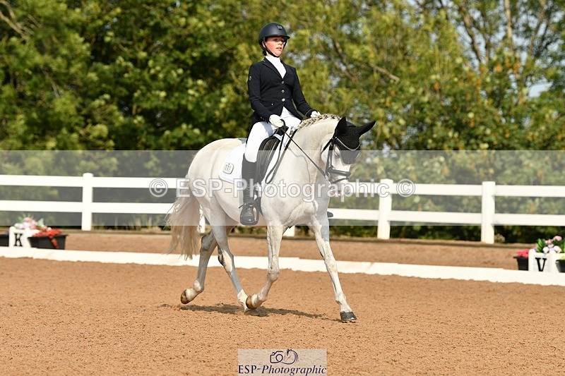 250817-102521-07870 - 207-Esme.LangBrouwershaven.Silvia