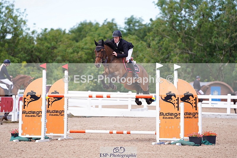 240721A-140158-18600 - Cls 32, YH 6 Yr Olds 1.30m