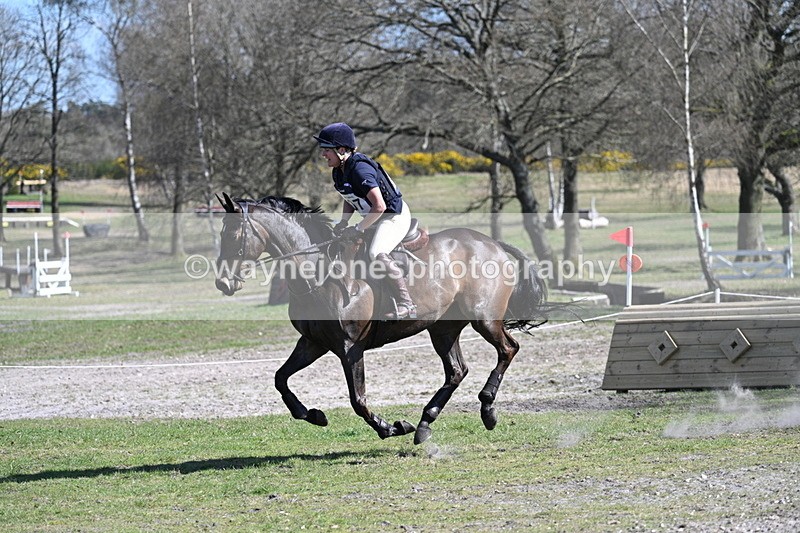 WJ7_1182 - XC Time 13:29 to 13:34