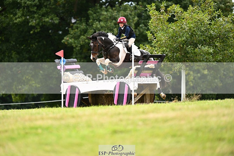 240825X-155947-36625 - 80cm XC 15.30 to 16.30