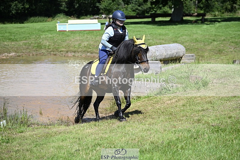 240728B-112610-01063 - Theo's Group XC