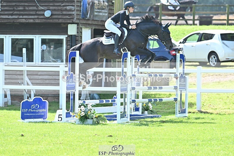 230909-121440-05421 - Cls 11 Snr Foxhunter & 1.20m Open