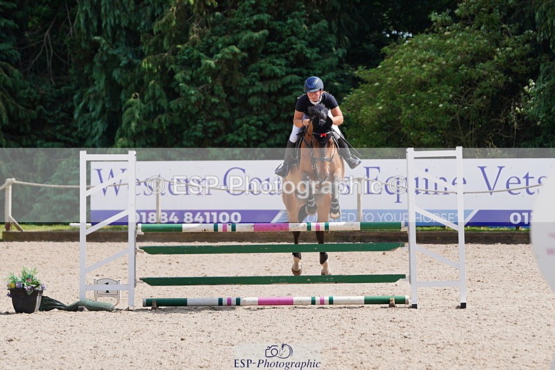 250615A-154710-11878 - Class 49 1m 05 Amateur Qualifier Snr 1m 05