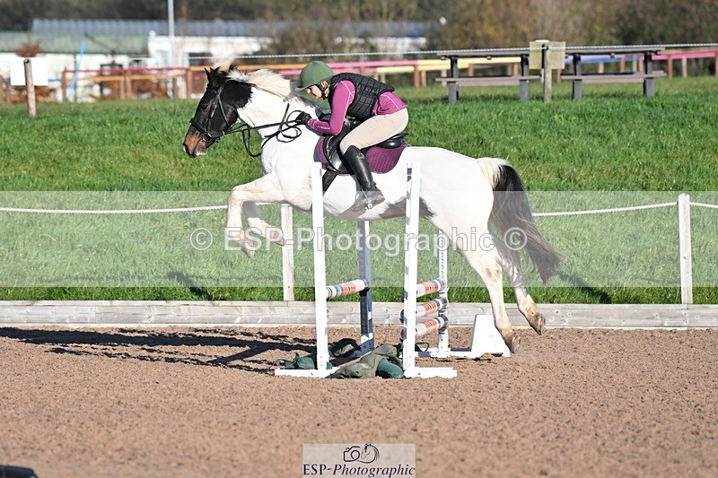 231125A-103049-00117 - 70cm