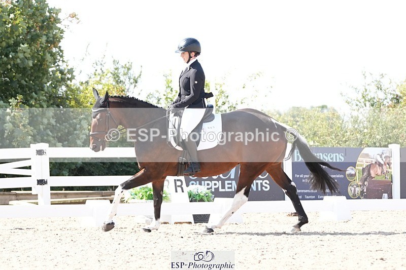 250817-154805-11585 - 083-Emily.JarvisCriafol.Two.Tone.Tequila