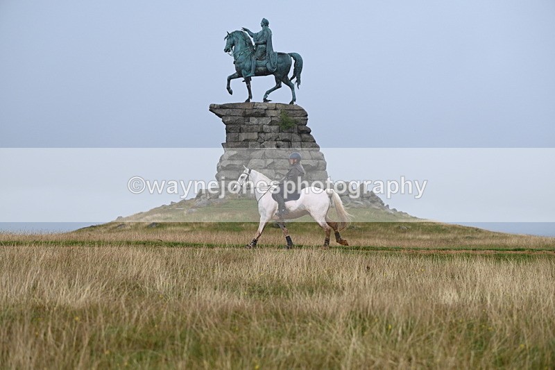 DSC_3979 - Time at Statue 14:56 to 15:05