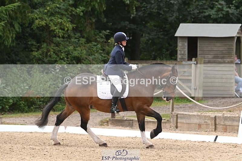 250719A-120224-04548 - 026-Carol.Quantrill-Cormoy.Lad